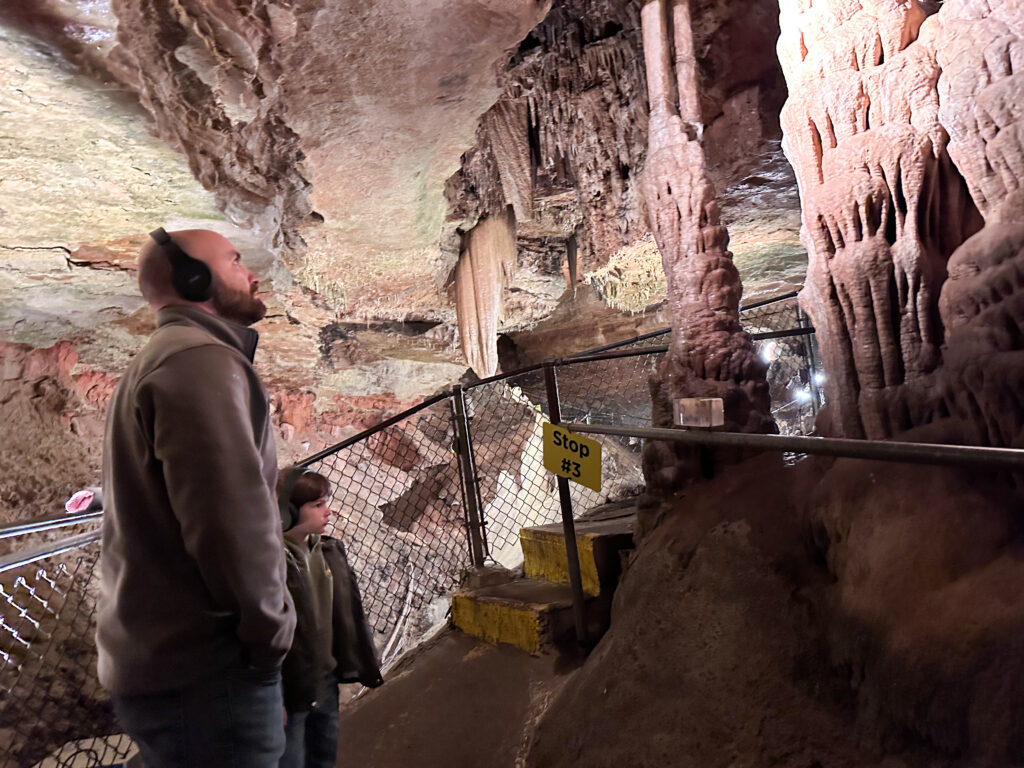 Eureka springs onxy cave