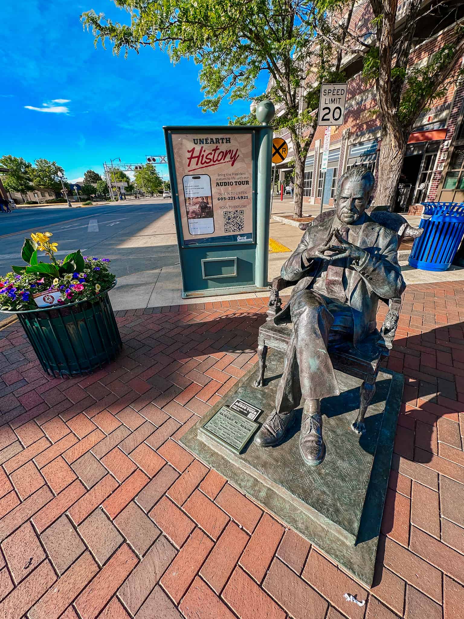presidential statues in downtown rapid city 