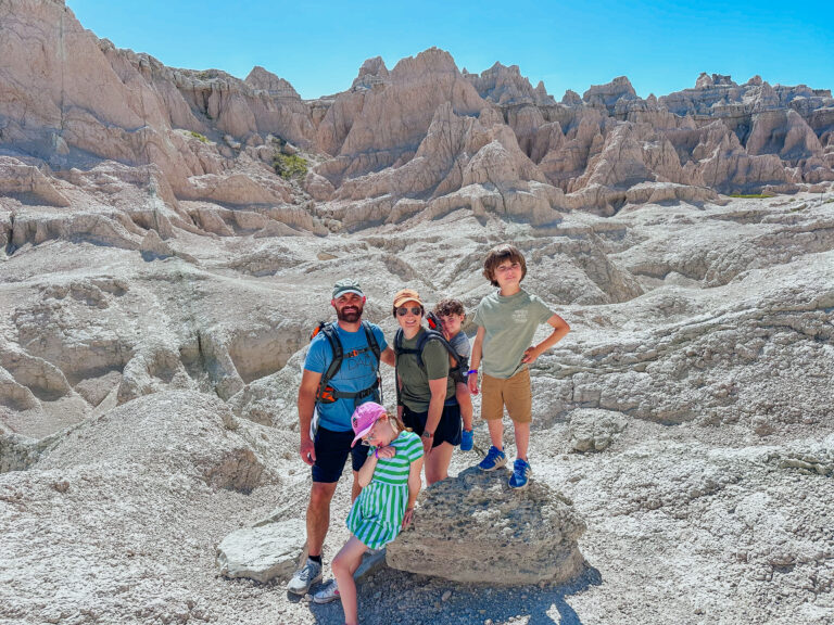 How to spend 1 day in the Badlands National Park with kids