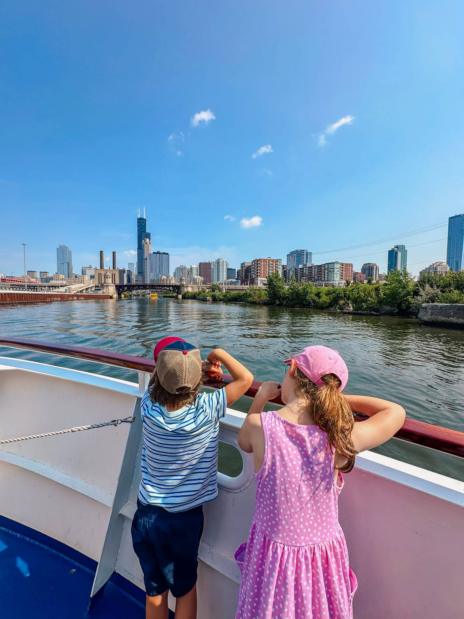 chicago skyline boat tour