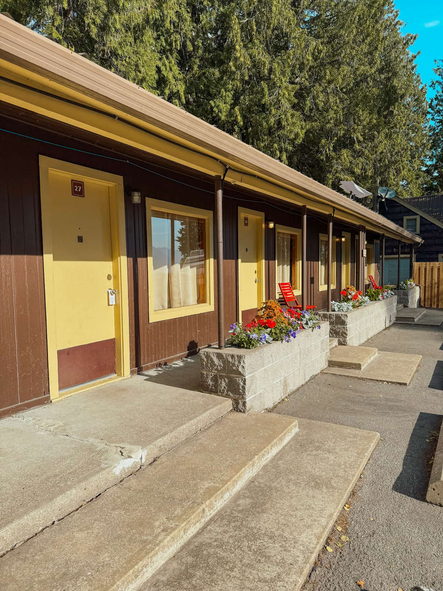 West Glacier Motel