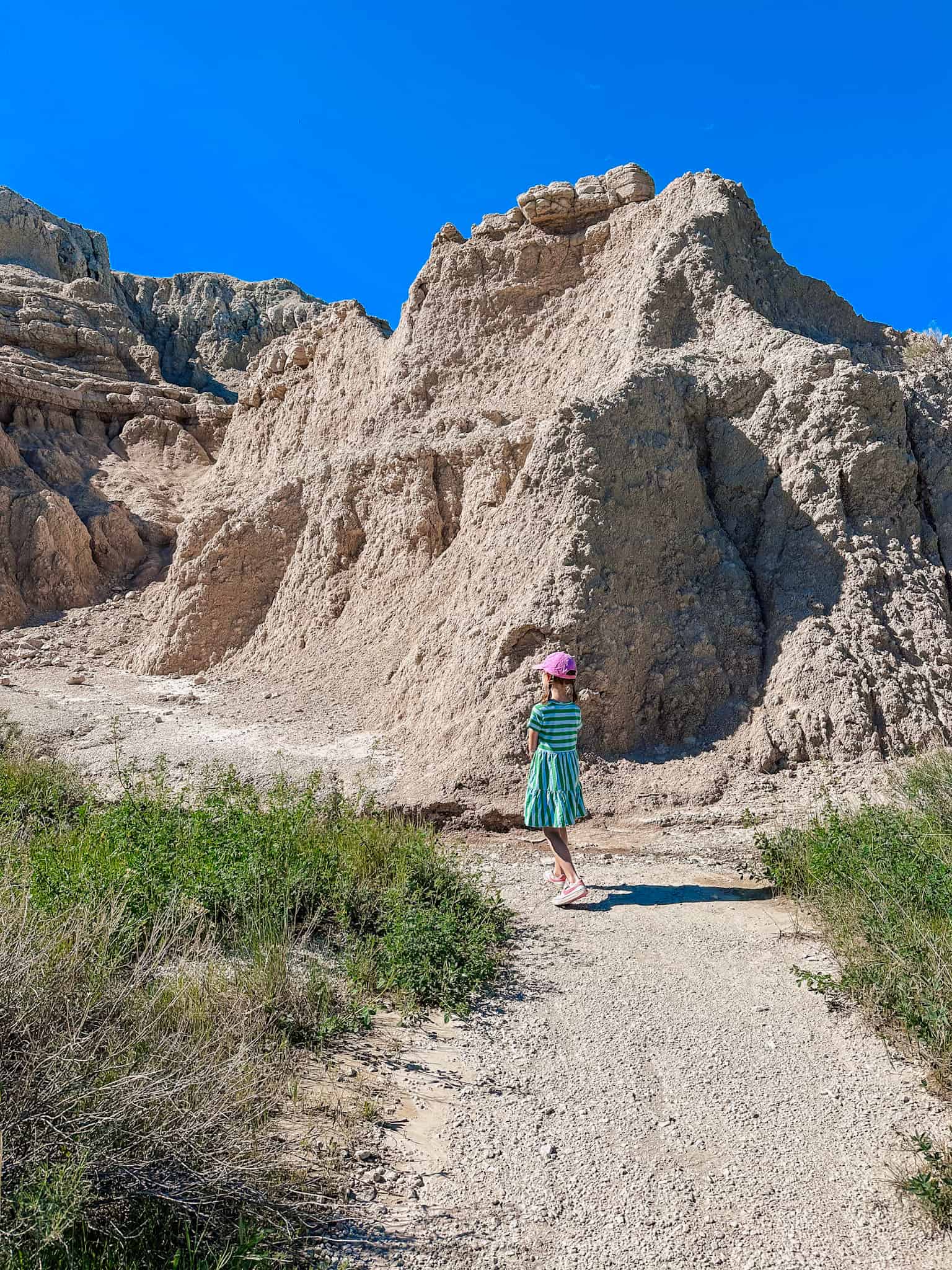 exploring badlands national park 