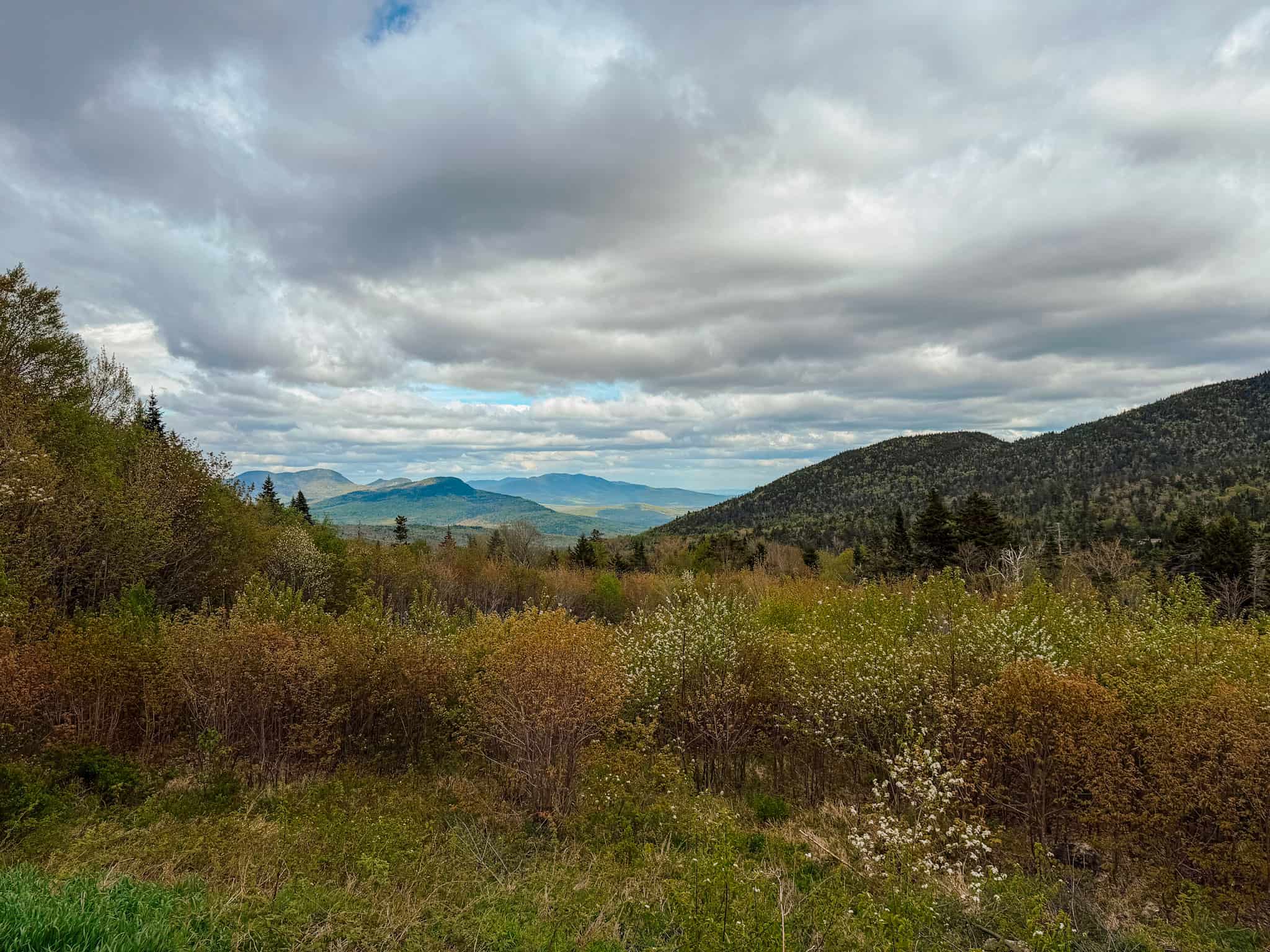scenic overlook along Kancagamus highway